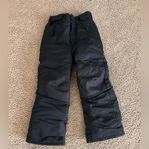 Kids vs (unisex) size 6/6x adjustable snow pants
